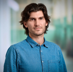 Guido Brandi je architekt a spoluzakladatel studia NUAR se sídlem v Curychu