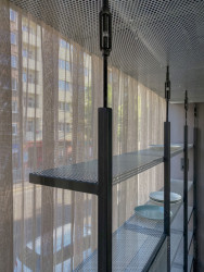 Kavárna Kontejner na Ortenově náměstí od Collarch studia