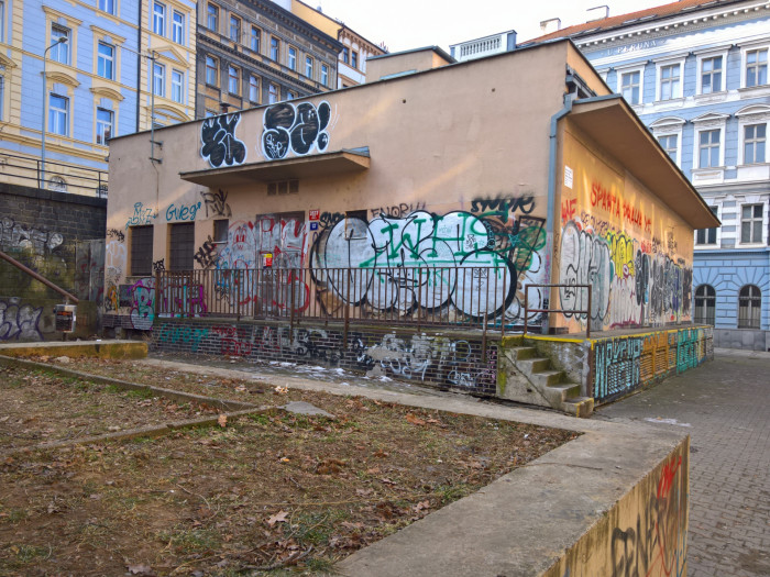 Revitalizace Kostnického náměstí v Praze, Hana Špalková, Radmila Fingerová, stav před