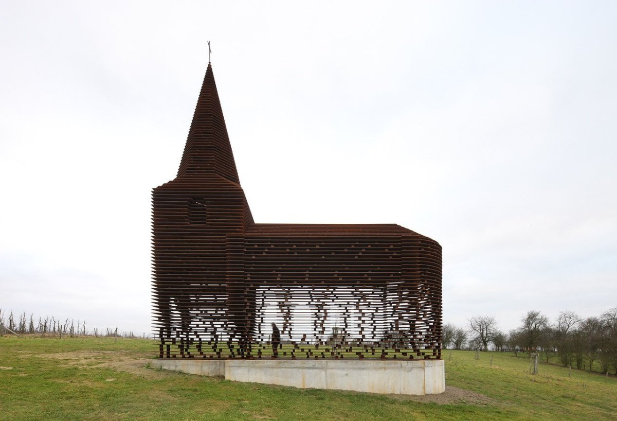 Reading Between The Lines, Gijs Van Vaerenbergh