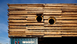 ARTIKUL architekti, ContainHotel - foto