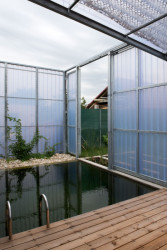 Dům v domě, PLURAL, Foto