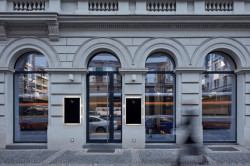 Coll Coll, bar Špejle, exteriér