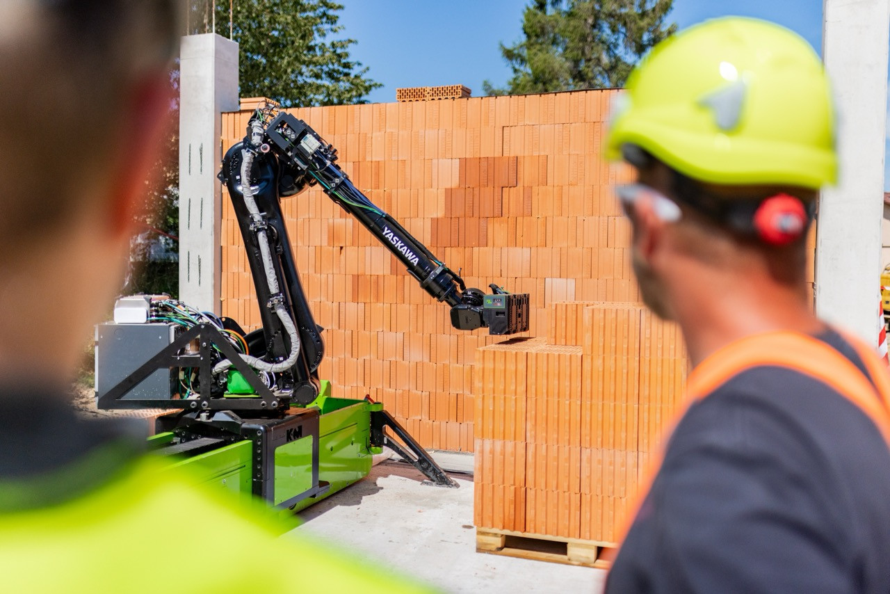 Robot WLTR na stavbě