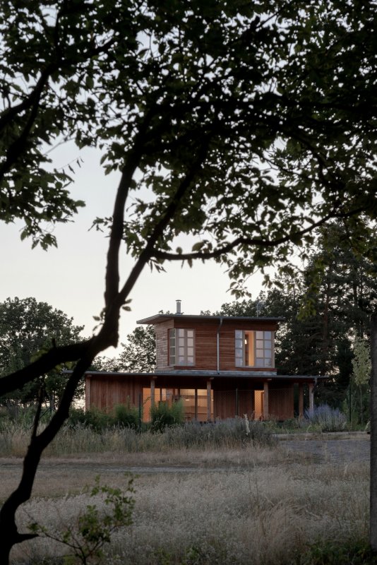 Letní dům u Štěchovic, Znamení čtyř - architekti