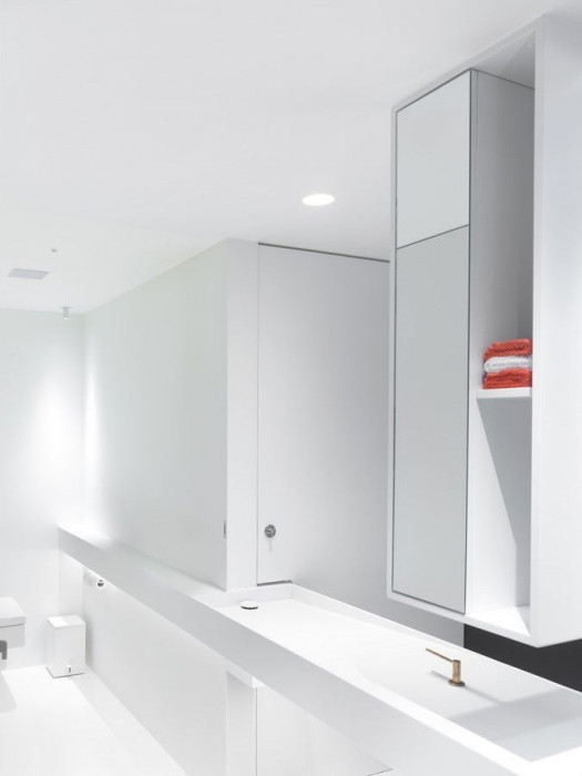 The Waterdog, vestavba architektonického studia do kaple, Klaarchitectuur