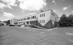 Radnice a kulturní dům Chlumec, původní stav.