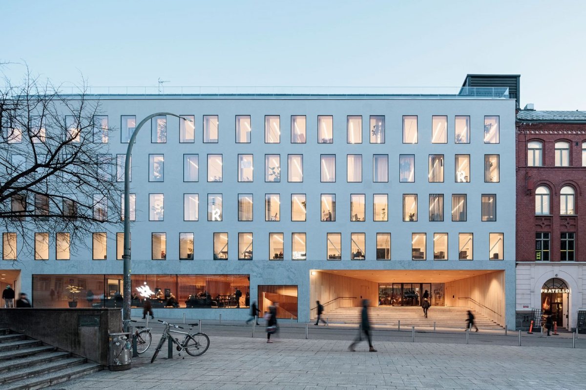 Administrativní budova Univerzity v Helsinkách New Think Corner, 2015-2017, studio JKMM