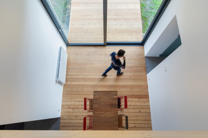 Rekonstrukce firemního sídla mmcité+ v Mazančowicích v Polsku od Kamil Mrva Architects