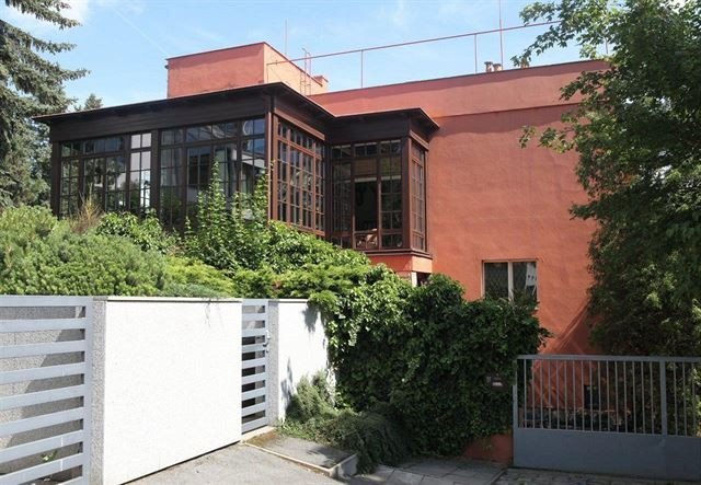 Vila na Barrandově, Rudolf Stockar
