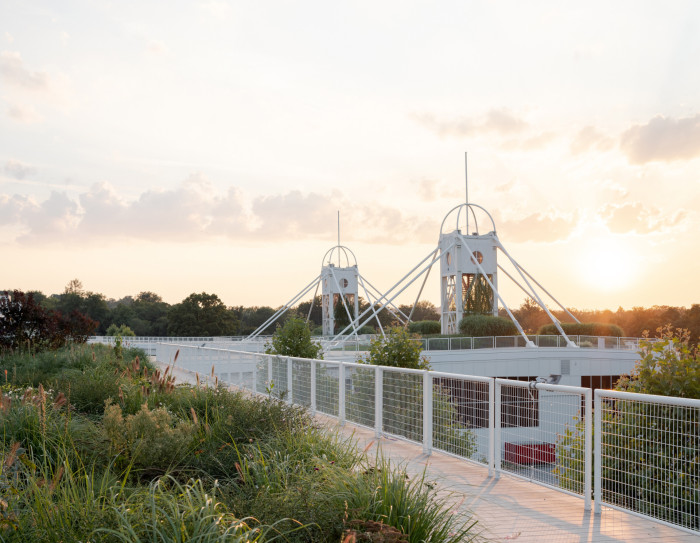 Věže na střeše (Rekonstrukce Křižíkových pavilonů na Výstavišti)