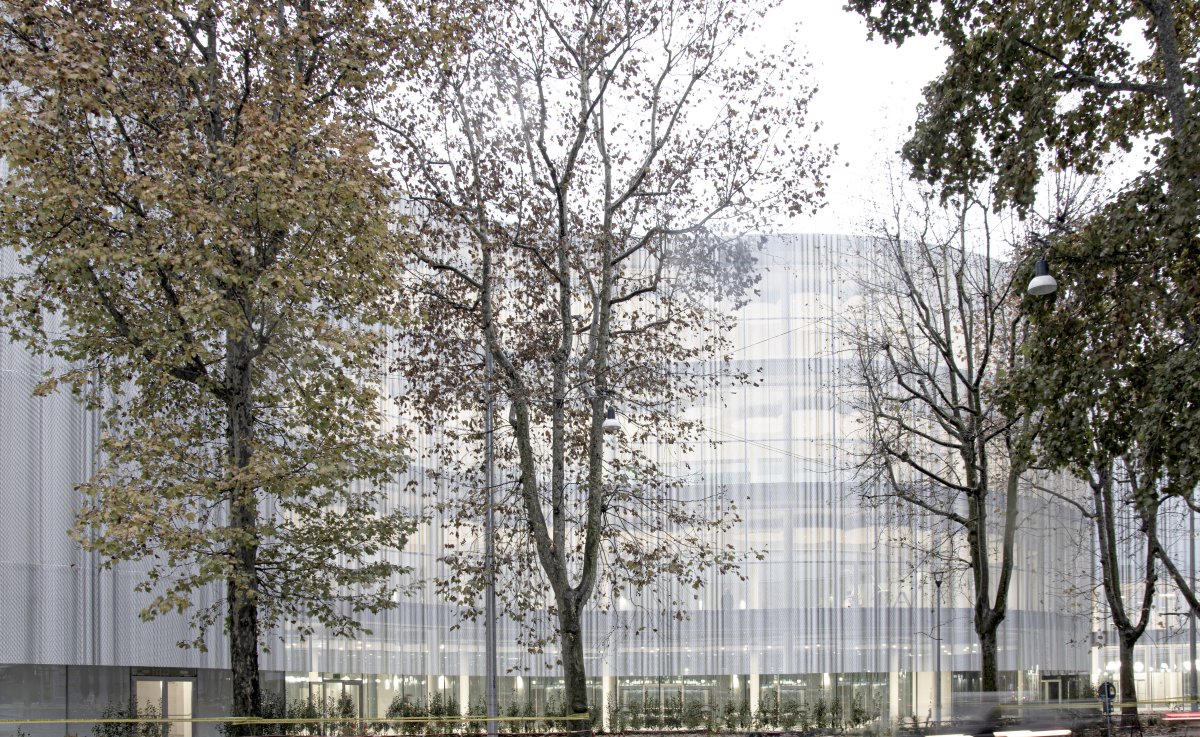 Univerzita Bocconi v Miláně od ateléru SANAA