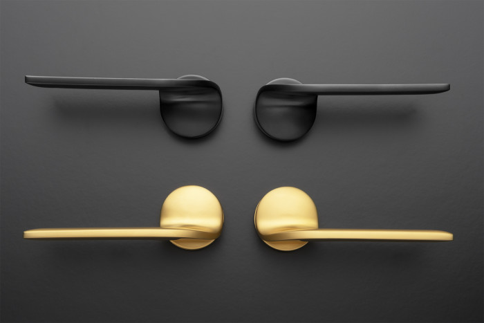 Kování UP&DOWN v povrchové úpravě titan, černý mat, titan mosaz mat, design Hermann&Coufal