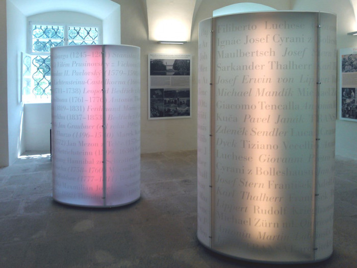 Architekti DRNH, NCZK, Arcibiskupský zámek v Kroměříži, vstupní expozice v 1. NP – foto