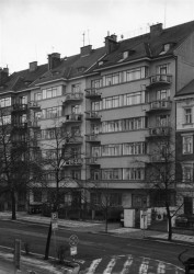 František Troníček a Jaroslav Gruber, funkcionalistické činžovní domy – foto