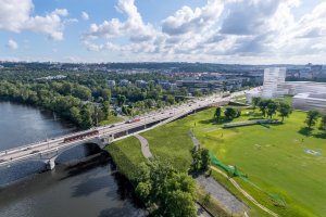 Vizualizace návrhu rekonstrukce Libeňského mostu od Petra Teje, Tomáše Caha a Oto Meltera