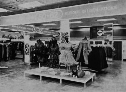 Pohled do interiéru prodejního sálu.