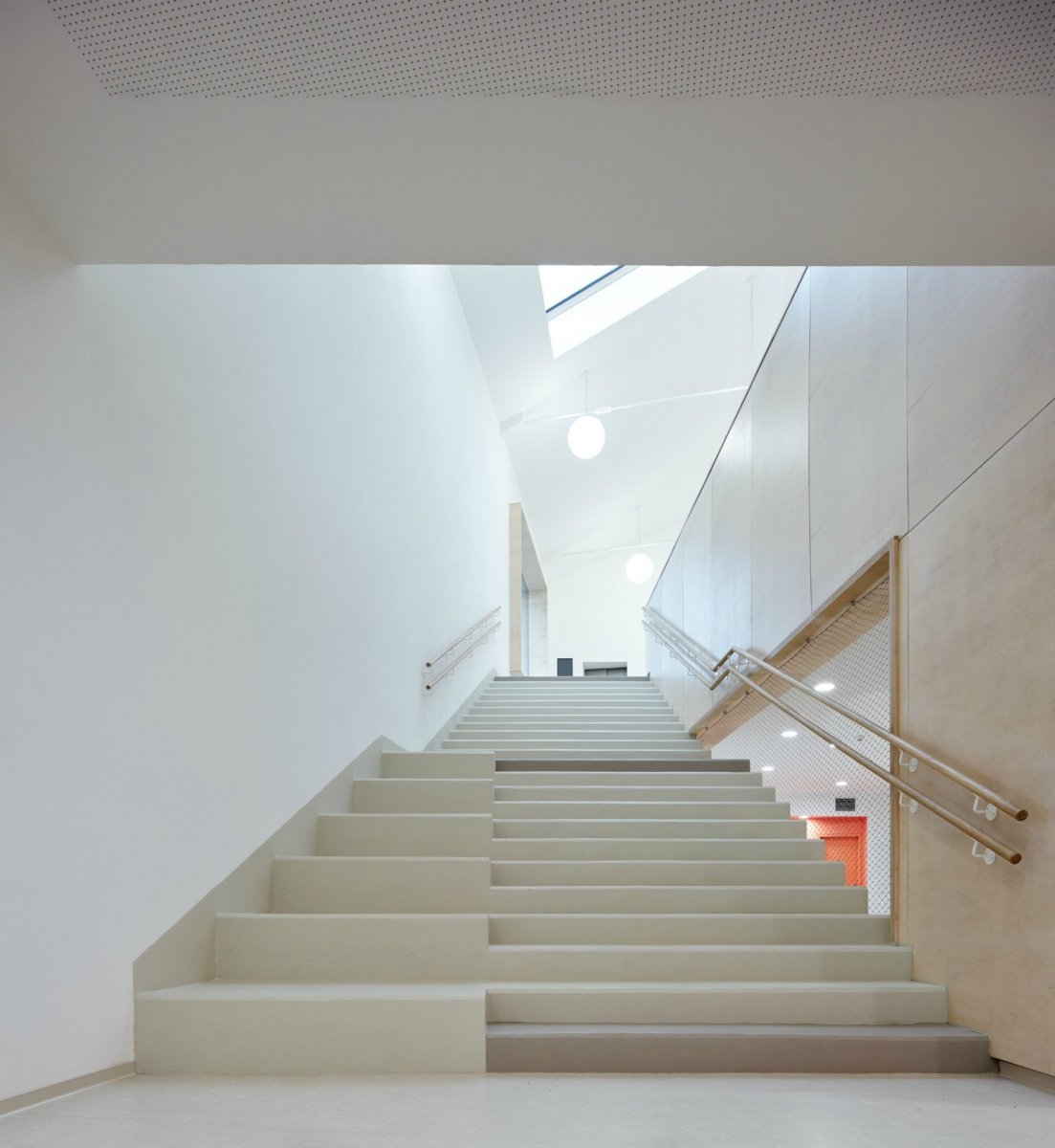 Základní škola Amos pro Psáry a Dolní Jirčany, SOA architekti