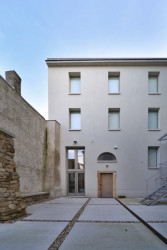 Budova rozšiřující radnici v Brandýse nad Labem