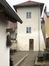 Romantický penzion Štajnhaus, dům z 16. století velmi citlivě zrekonstruován podle studia ORA. Foto: Matěj Beránek
