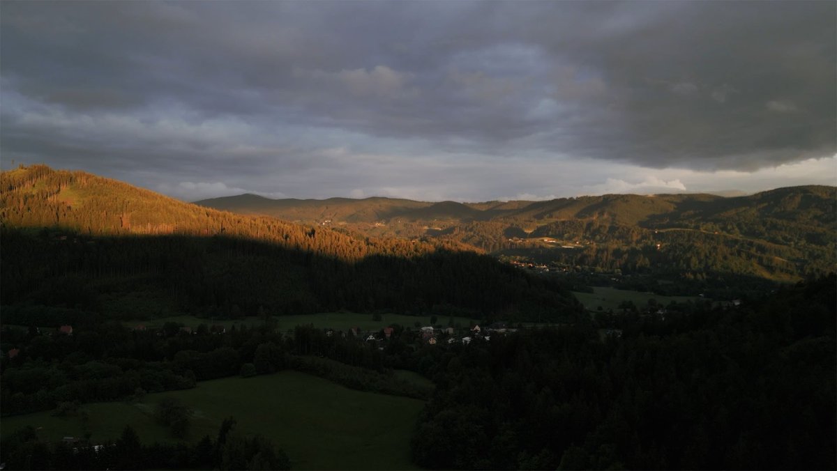 Beskydy (snímek k filmu Muž, který sázel domy)