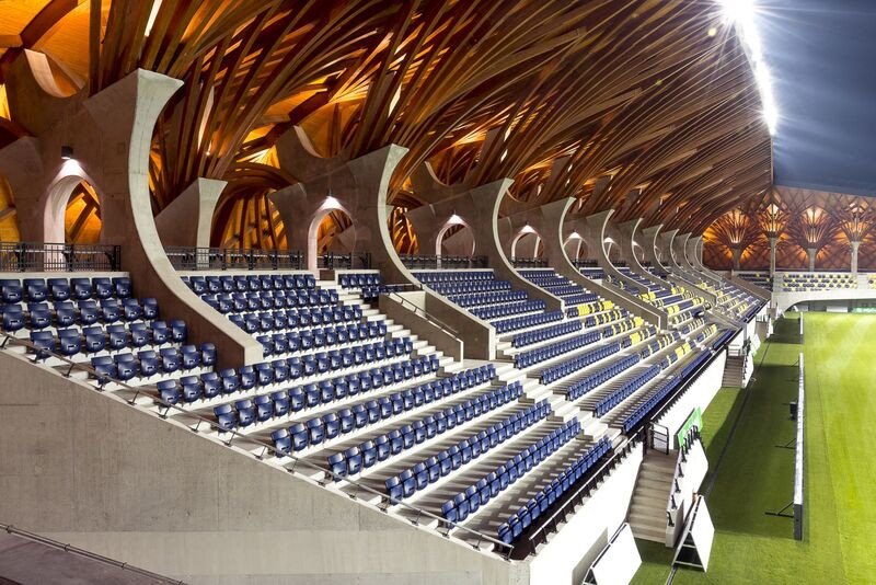 Společnost mmcité koupila Kovostal, na jejichž sedadlech se usadíte v pražské O2 aréně a na Olympijských stadionech v Mnichově a Berlíně.
