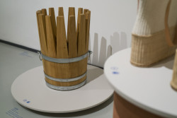 Od 5. do 26. listopadu probíhá v pražské Galerii 1 výstava tradičních lidových řemesel Krásná práce