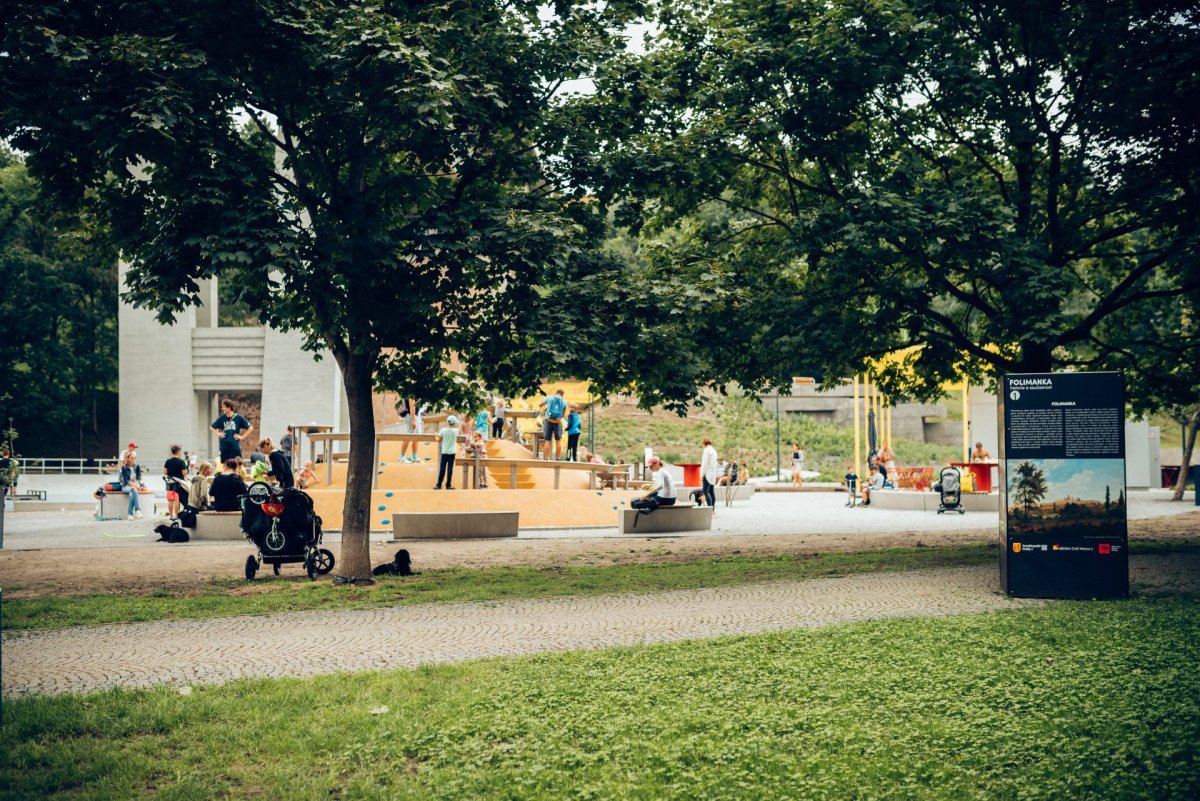 Hlavní architektka ateliéru LOXIA architects navrhla nové sportovní a volnočasové plochy pod pražským Nuselským mostem