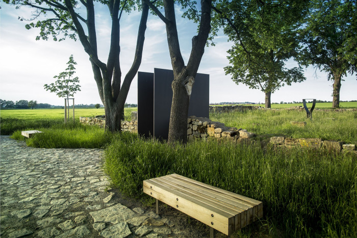 Pietní místo Kunčí, Med Pavlík architekti/ Lukáš Pavlík, Tomáš Med, Josef Odvárka