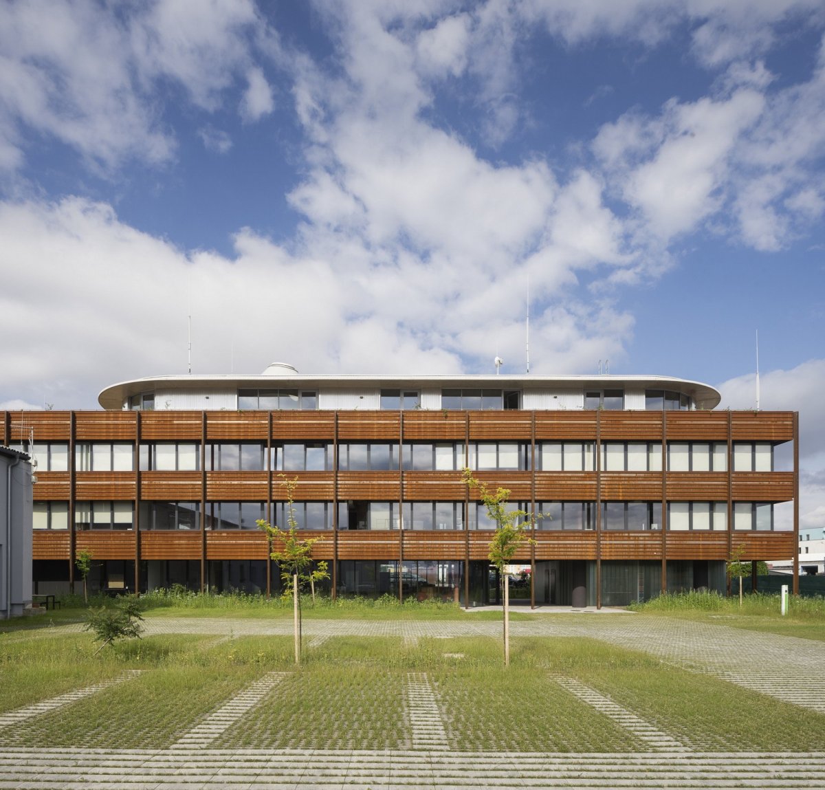 Budova sídla firmy POHL cz od Rusina Frei Architekti