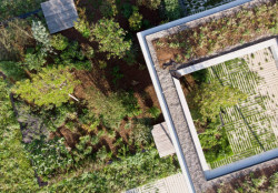 V Praze vystoupí švýcarský krajinářský architekt Lukas Schweingruber, zakladatel studia Vulkan s přednáškou s názvem Identita připravena na změnu.