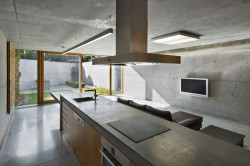 Liaporbetonové atriové domy v brněnském Žebětíně, Makovský & partneři