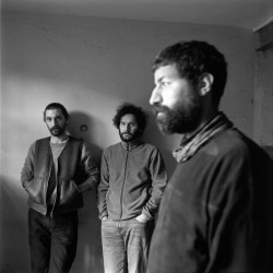 Beka Gujejiani, Sandro Bakhtadze a Kote Gunia ze studia KERA.