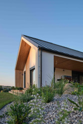 Dům na Písecku pro tříčlennou rodinu