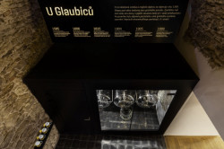 Revitalizace U Glaubiců, NEUHÄUSL HUNAL