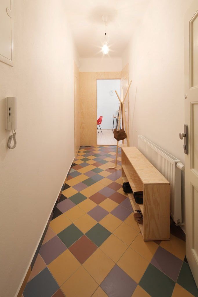ArchitectureMADE, rekonstrukce plzeňského 1+1, interiér