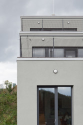 Rodinný dům v Úněticích, Mimosa architekti