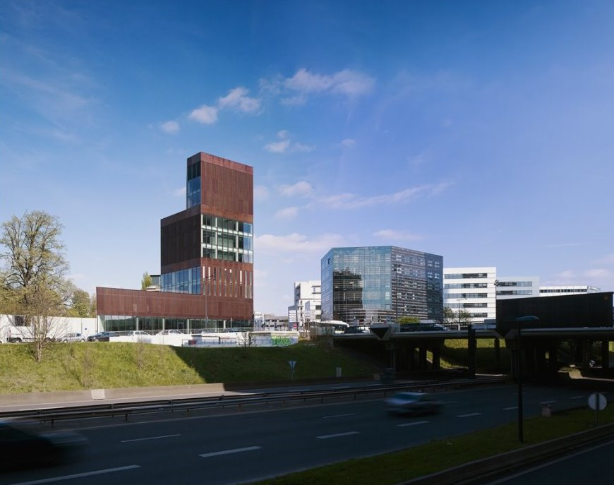 Euravenir Tower, LAN, FOTO