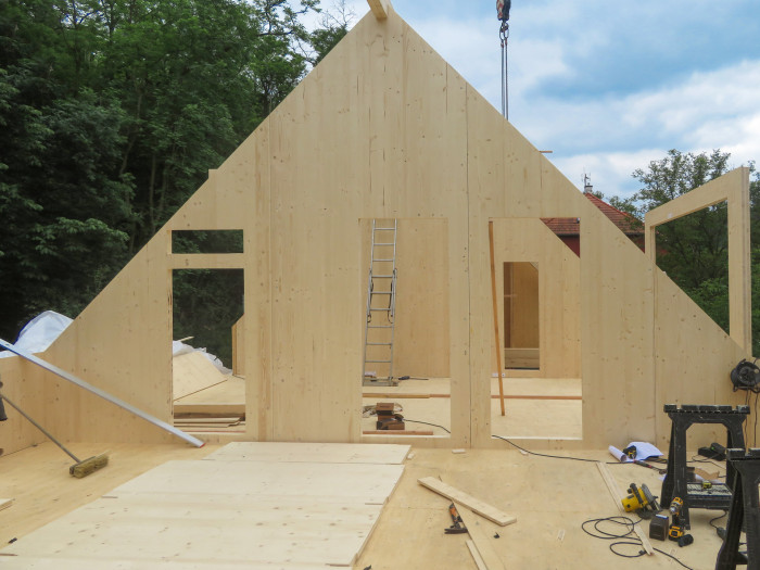 Velkoformátové masivní panely NOVATOP SOLID