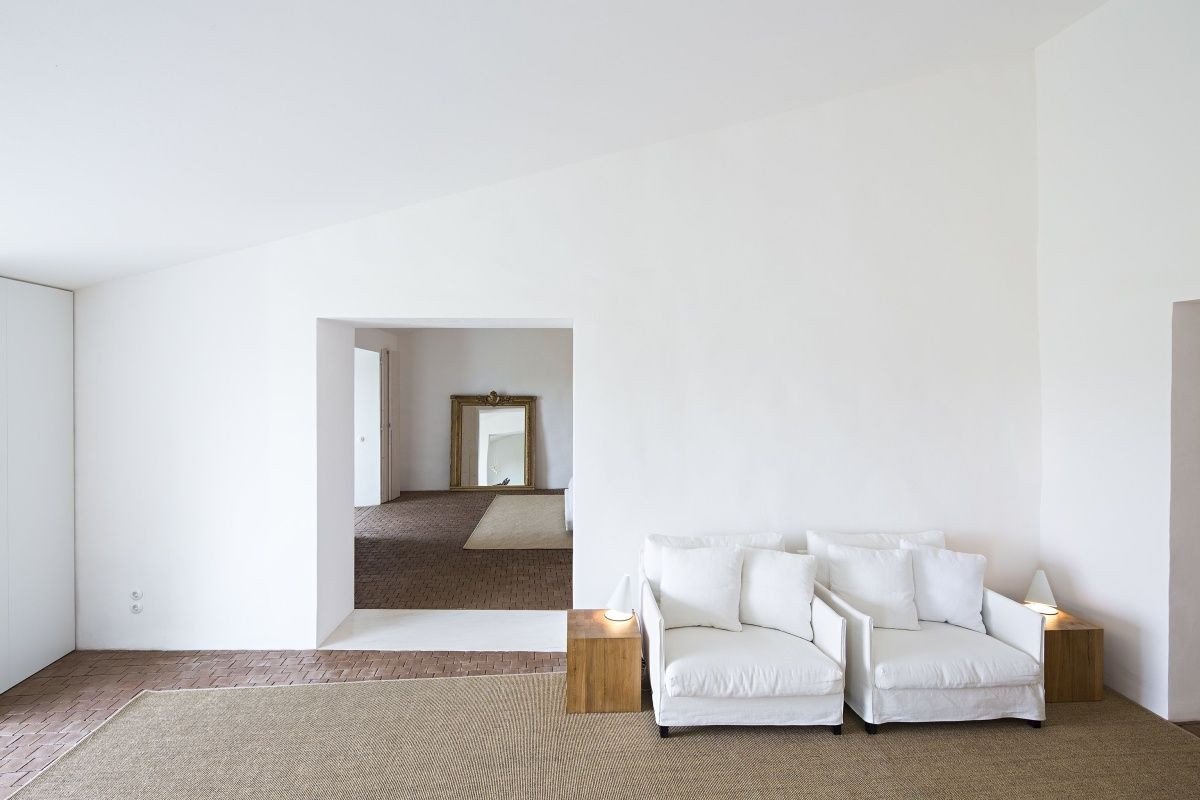 House in time, Manuel e Francisco Aires Mateus