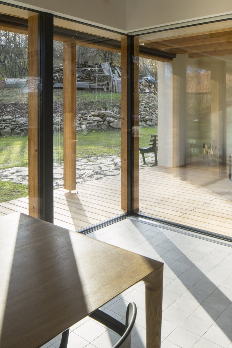 Rekreační rodinný dům od studia Lenka Míková architekti
