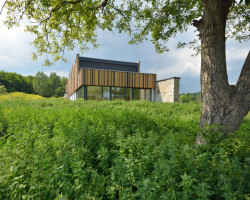 3+1 architekti, Revitalizace hospodářského dvora JACER, školicí středisko – foto