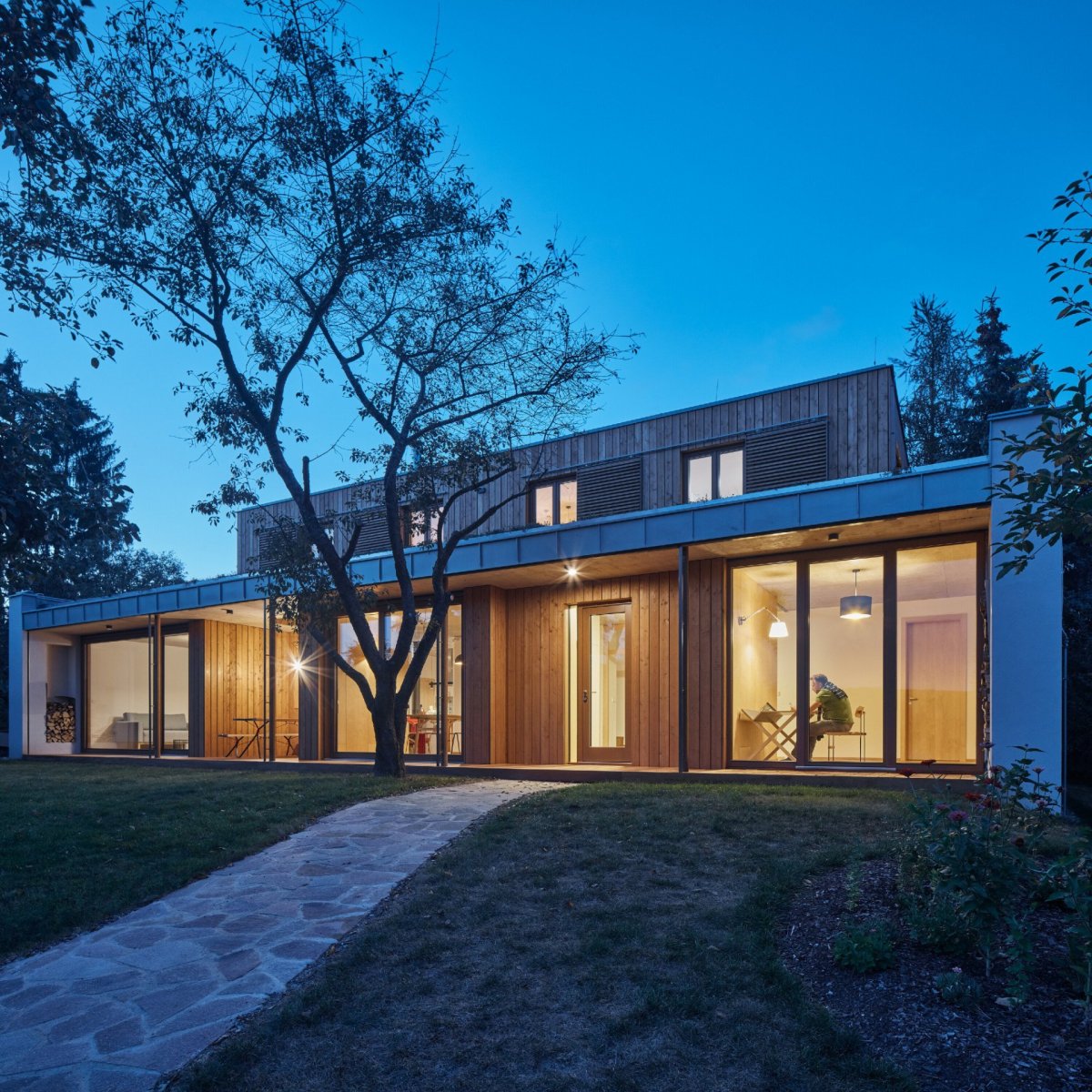 Vila ve staré zahradě, kaa-studio / Kamila Holubcová, Antonín Holubec