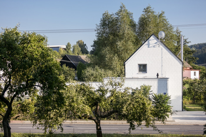 Domy v mlze, studio Raketoplán