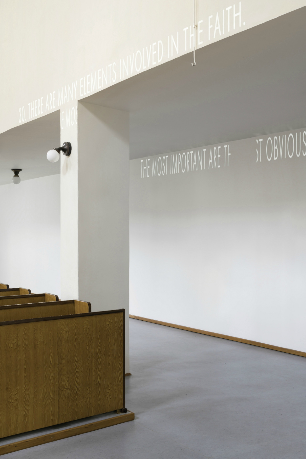 Instalace Věty po konceptuálním umění umělce Petra Duba. Foto: Studio Flusser