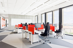 VRTIŠKA • ŽÁK, Interiéry společnosti Avast – foto