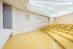 IO Studio, Rekonstrukce multifunkčního sálu SPŠ Na Třebešíně - foto