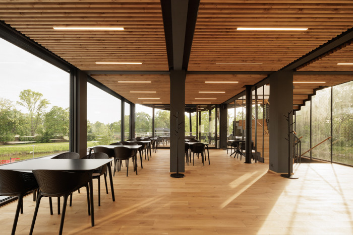 Modulární restaurace Dog In Dock