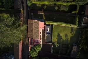 Pink House, Mezzo Atelier
