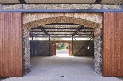 Obnova historické stodoly od studia DOMYJINAK